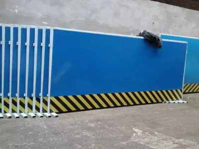 蘇州陽光房鋼結(jié)構(gòu)加二層鋼架結(jié)構(gòu)樓梯施工不銹鋼電梯扶手施工