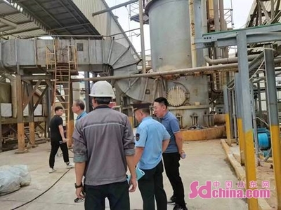 青島市生態(tài)環(huán)境局萊西分局組織專家“會(huì)診” 助企利民化解難題