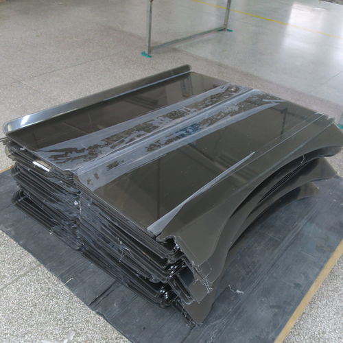 高爾夫球車擋風(fēng)玻璃生產(chǎn)圖片